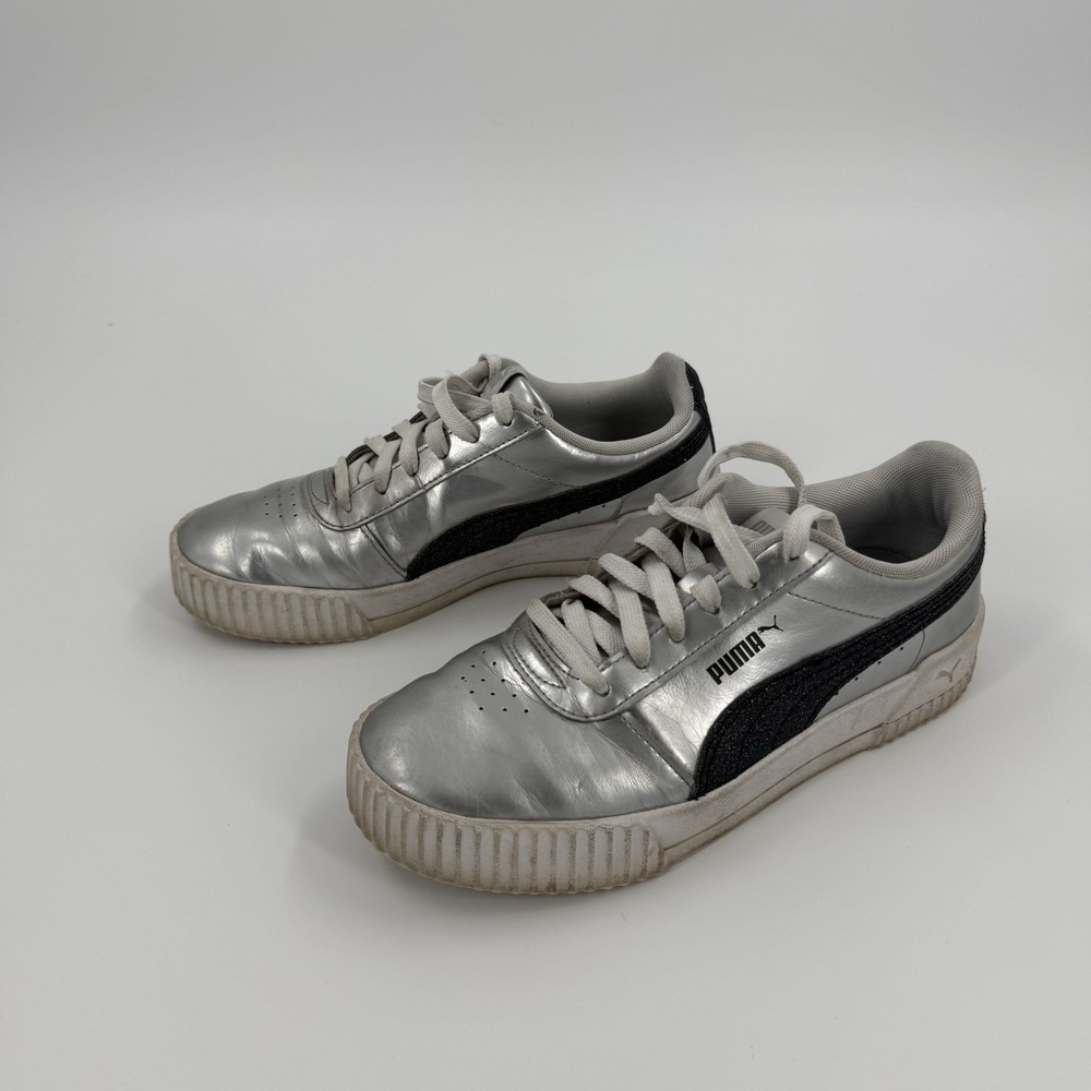 Puma Carina Silver Metallic Platform Sneakers Women's US 7 EUR 37.5